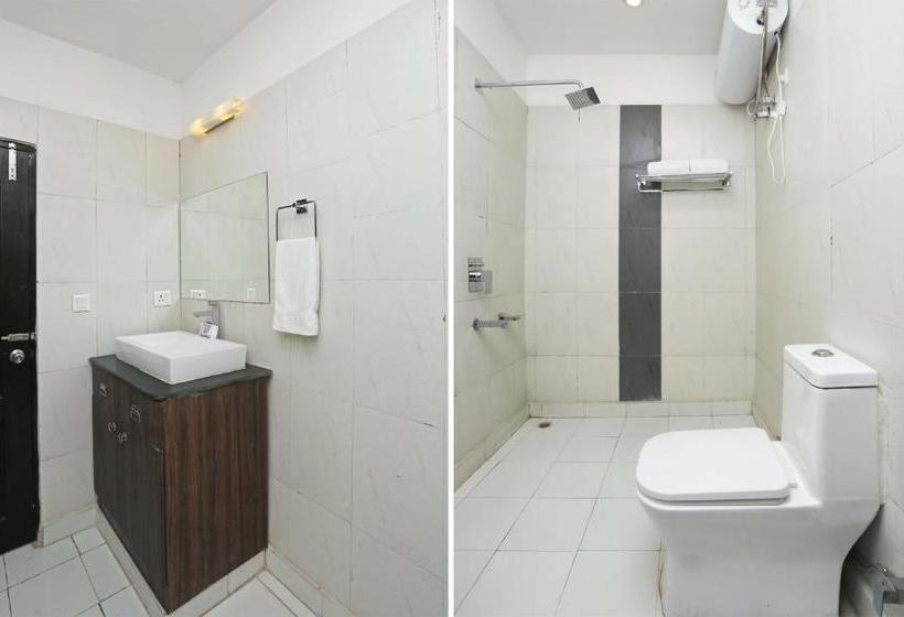 Hotelli Oyo 29173 The Grand, Jammu