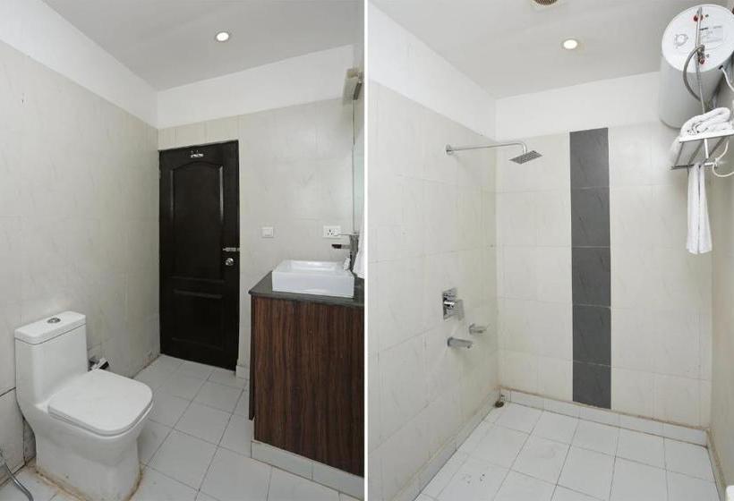 Hotel Oyo 29173 The Grand, Jammu