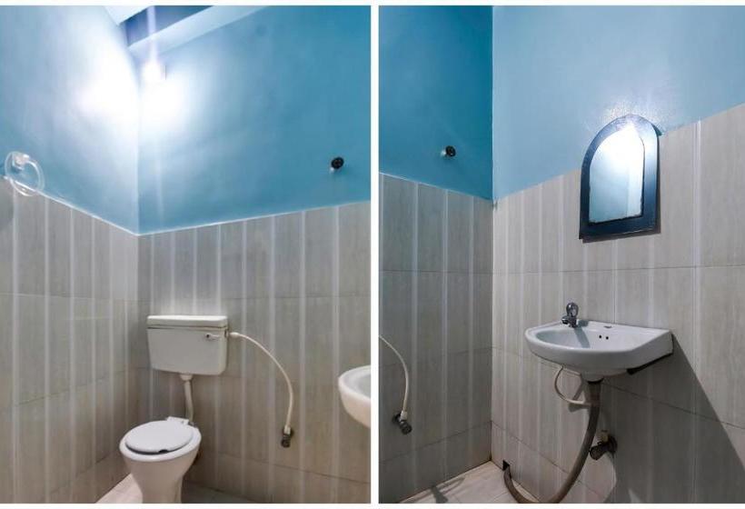 Отель Oyo 44160  Sahana