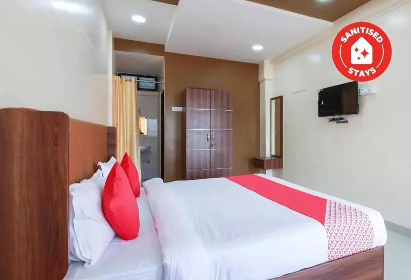 Hotelli Oyo 46968 Mahakal Inn