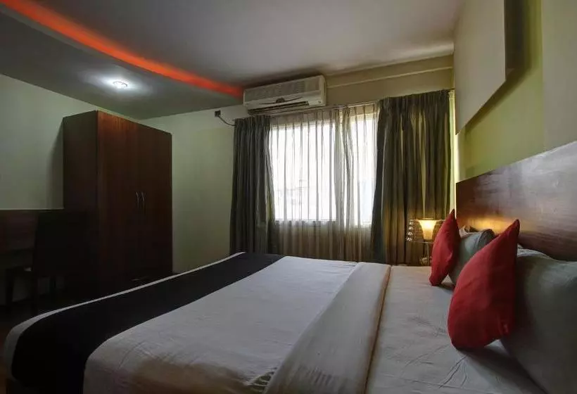 Capital O 78366 Hotel Relax Inn