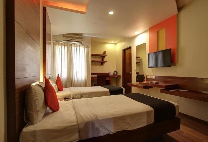 Capital O 78366 Hotel Relax Inn