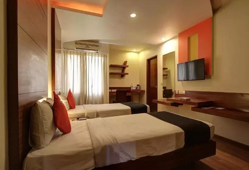 Capital O 78366 Hotel Relax Inn