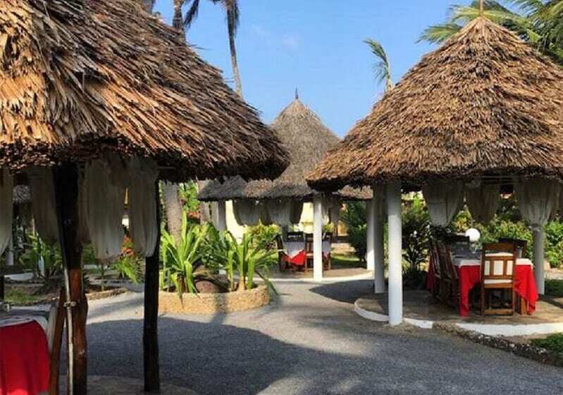 پانسیون Room In Guest Room Beautiful Ascot Residence Right On White Sandy Beach