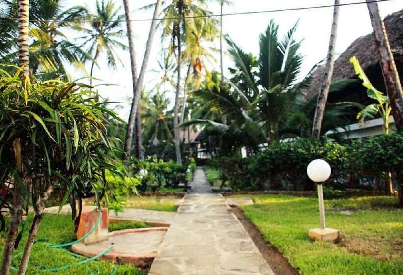پانسیون Room In Guest Room Beautiful Ascot Residence Right On White Sandy Beach