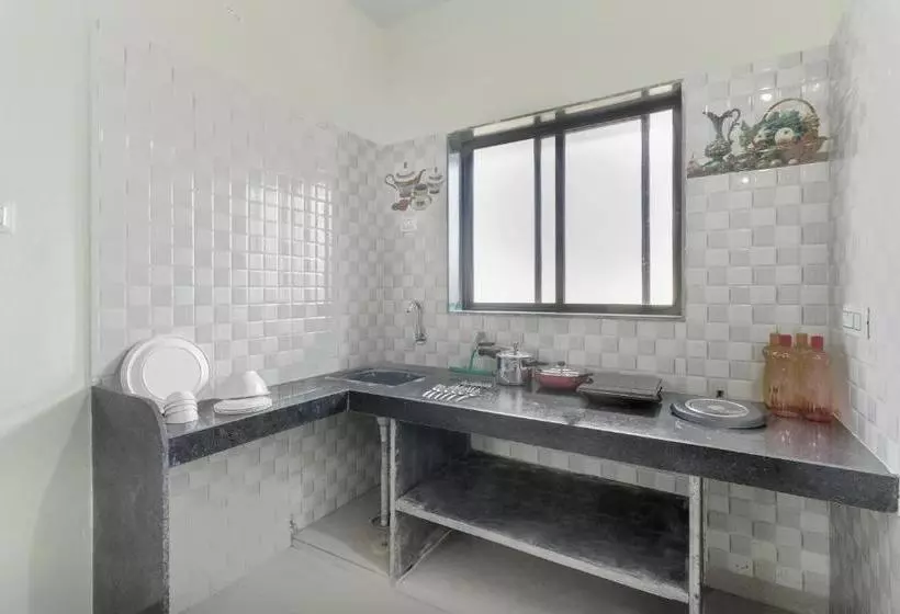 ペンション Oyo Home 70688 Elegant Luxurious Stay Pawana Road