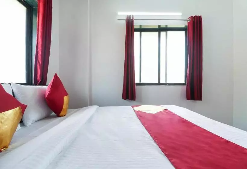 ペンション Oyo Home 70688 Elegant Luxurious Stay Pawana Road