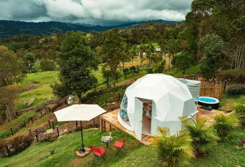 リゾートホテル Guaia Terra Glamping