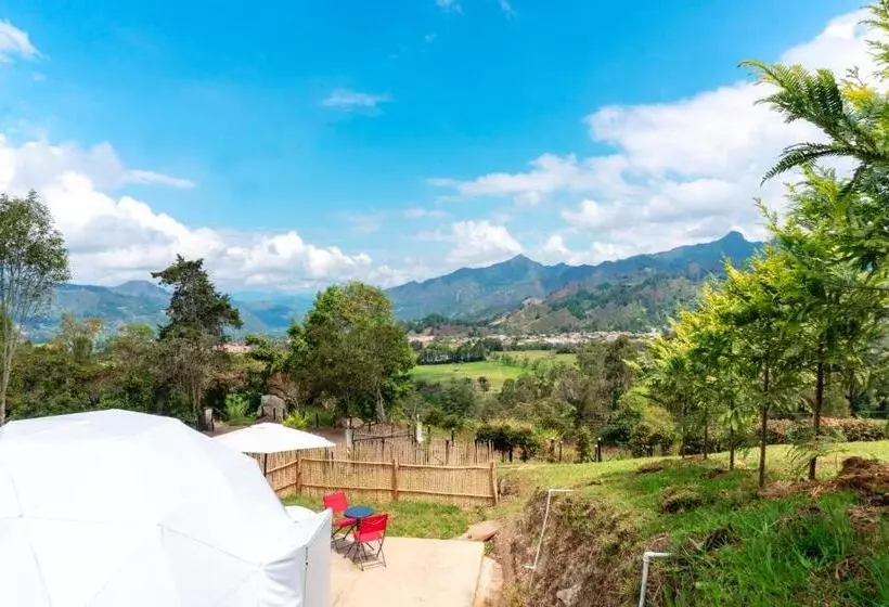 リゾートホテル Guaia Terra Glamping