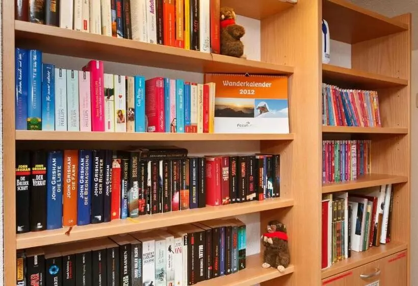 ユースホステル Gasthof Trausberg