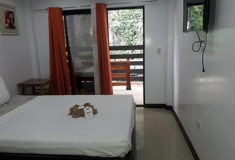 فندق صغير Oyo 718 Socrates Place