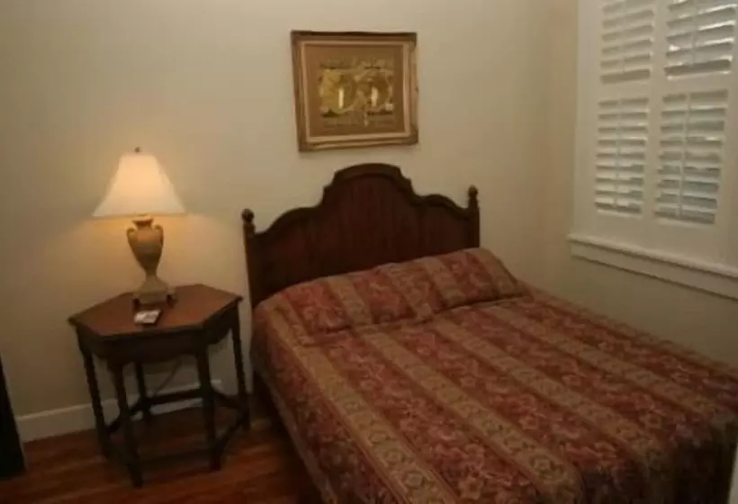 Retkeilymaja Riverview