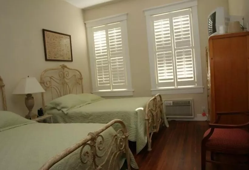 Retkeilymaja Riverview