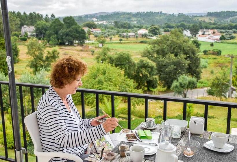 مبيت وإفطار Casa Nas Serras