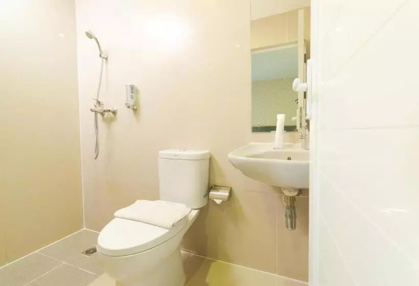 Hotelli Crew Express