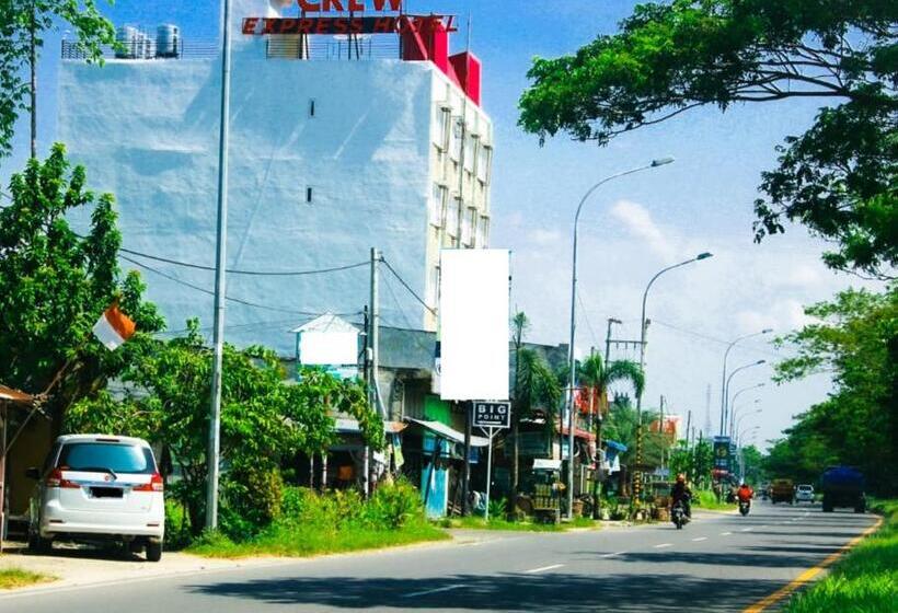 בית מלון כפרי Crew Express