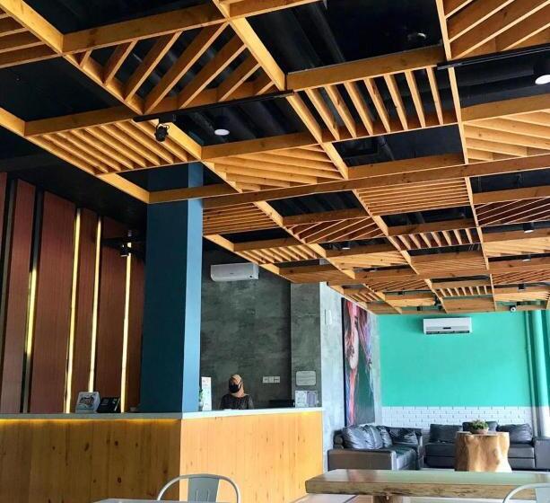 בית מלון כפרי Crew Express