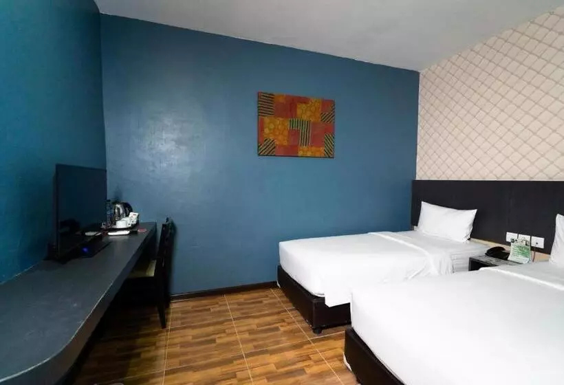 Hotelli Crew Express