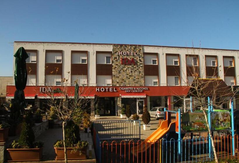 ホテル & Restaurant Ida