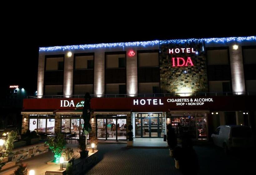 ホテル & Restaurant Ida