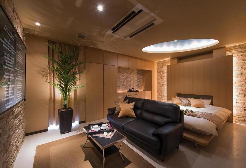 בית מלון כפרי Sulata Sapporo