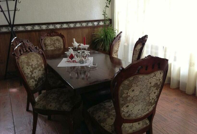 Пансион Cabana Haiducilor