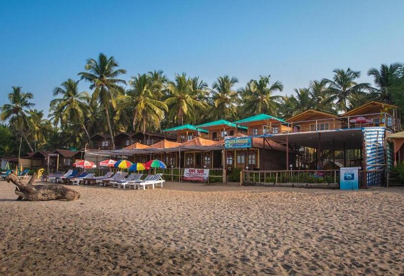 Resort Om Sai Beach Huts