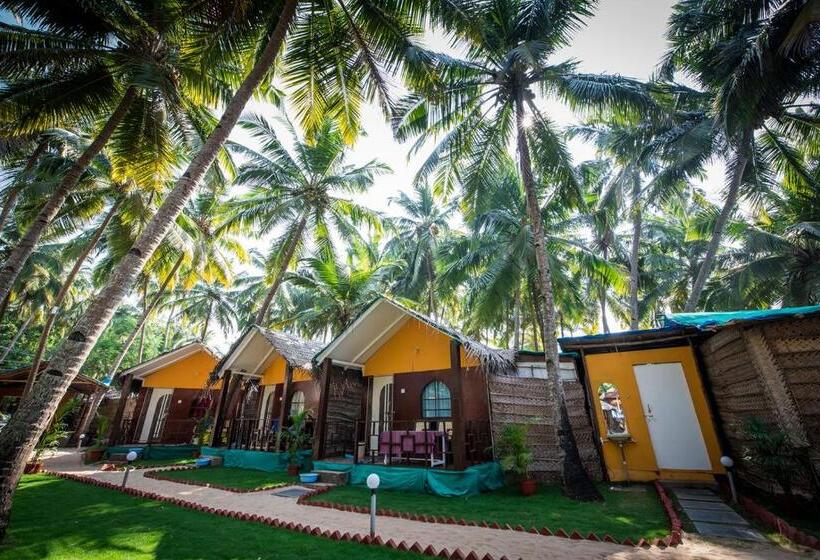 Resort Om Sai Beach Huts
