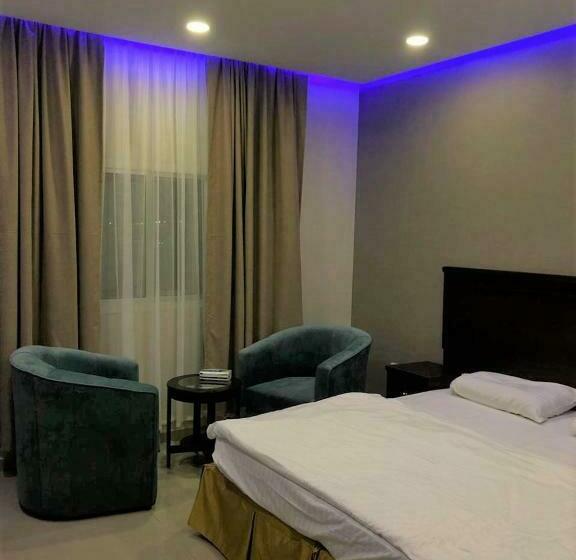 White Beach Hotel Suites