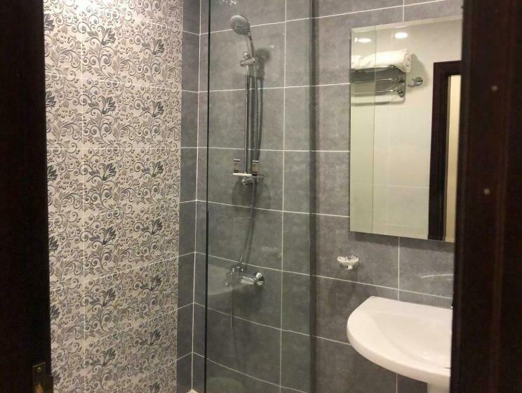 White Beach Hotel Suites