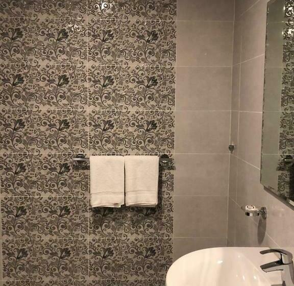 White Beach Hotel Suites