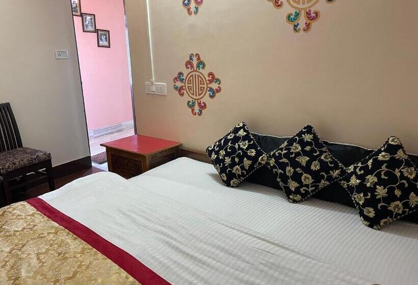 Bed and Breakfast Magnolia Residency