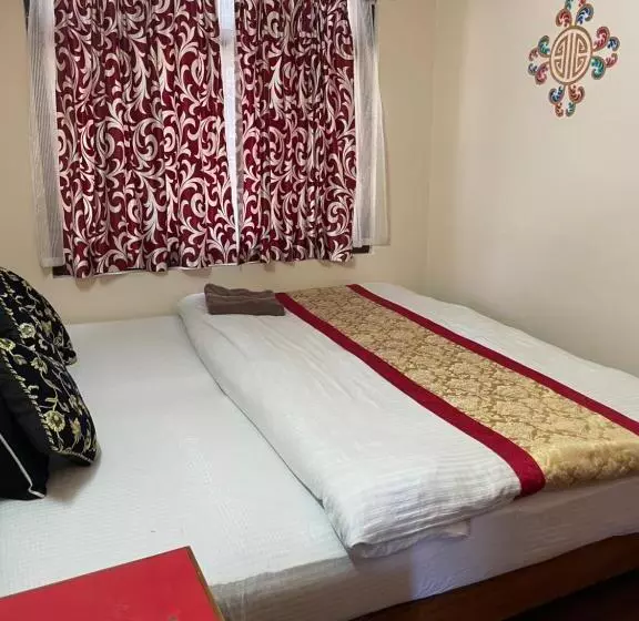 تختخواب و صبحانه Magnolia Residency