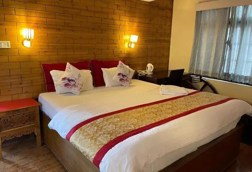 تختخواب و صبحانه Magnolia Residency