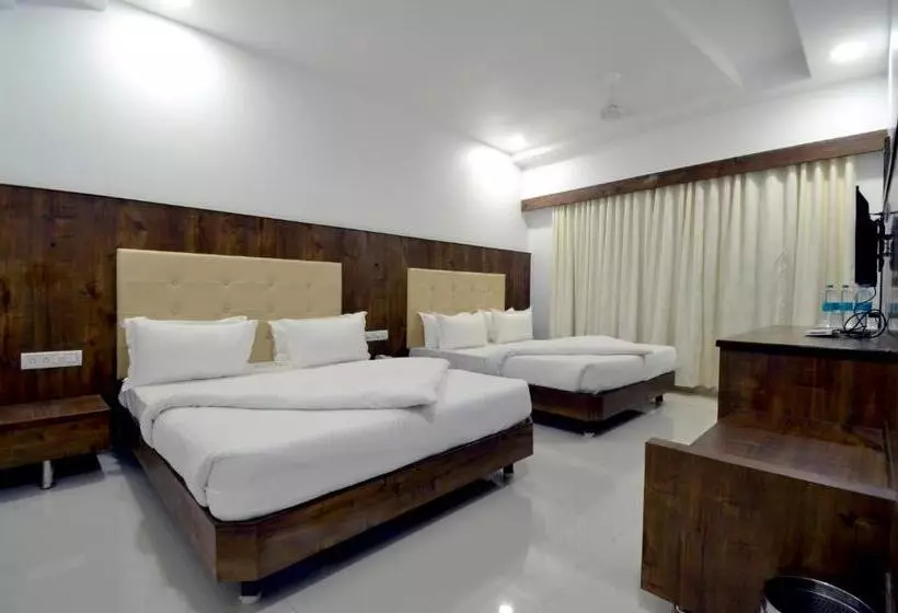 Hotelli Dwarka Park