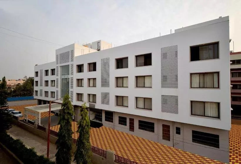 Hotelli Dwarka Park