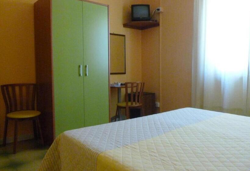 بنسيون Bed & Breakfast Anselmi M&m