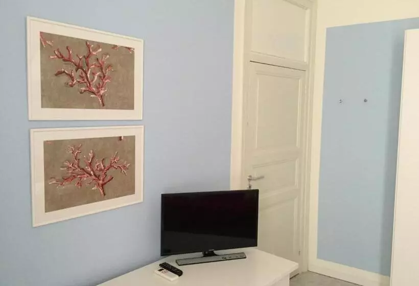 پانسیون Albachiara Suite Rooms   City Center
