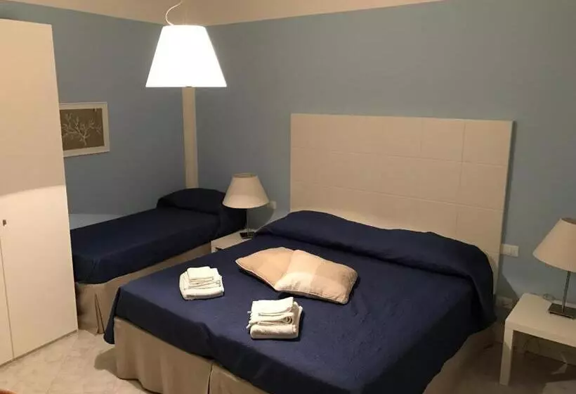 پانسیون Albachiara Suite Rooms   City Center