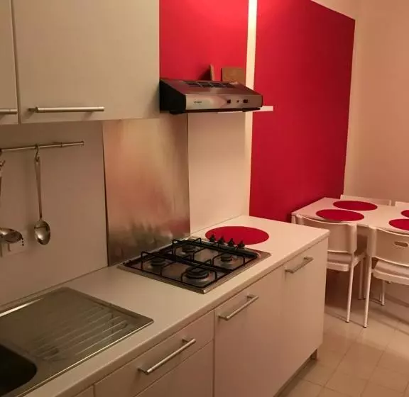 پانسیون Albachiara Suite Rooms   City Center