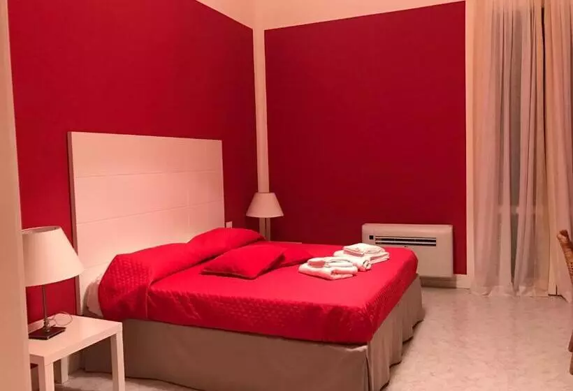 پانسیون Albachiara Suite Rooms   City Center