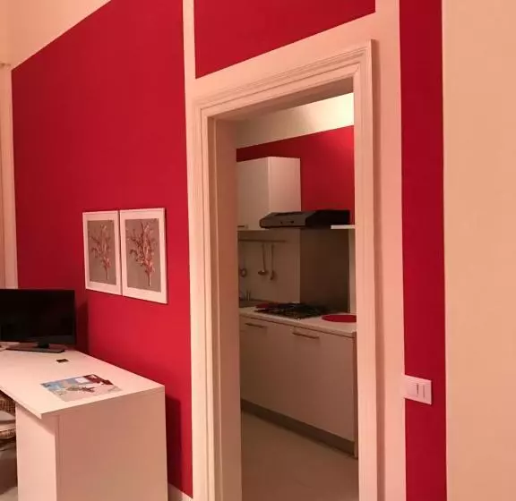 پانسیون Albachiara Suite Rooms   City Center