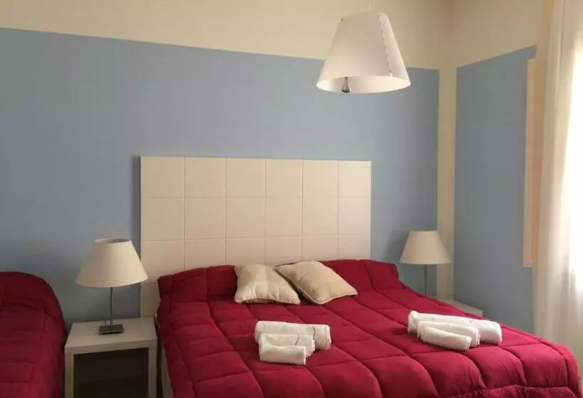 پانسیون Albachiara Suite Rooms   City Center