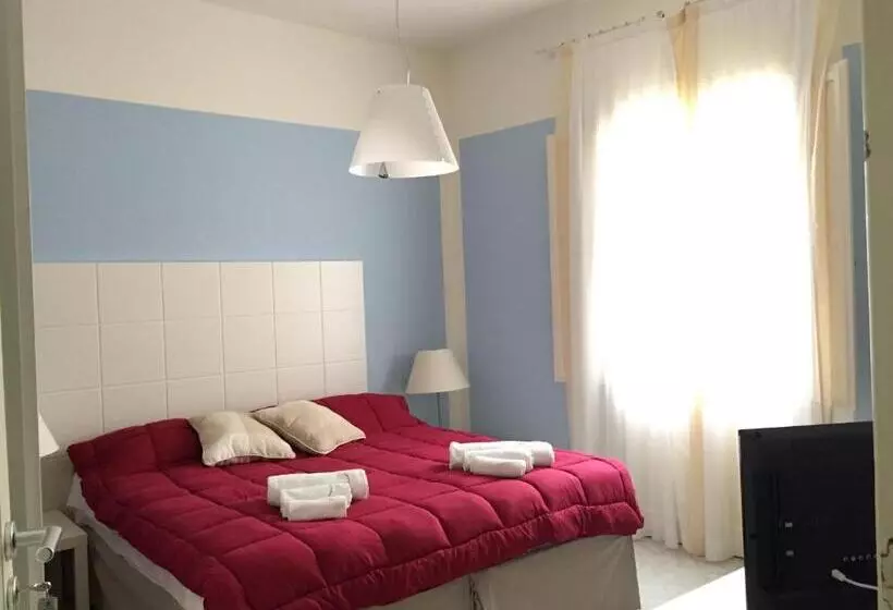 پانسیون Albachiara Suite Rooms   City Center