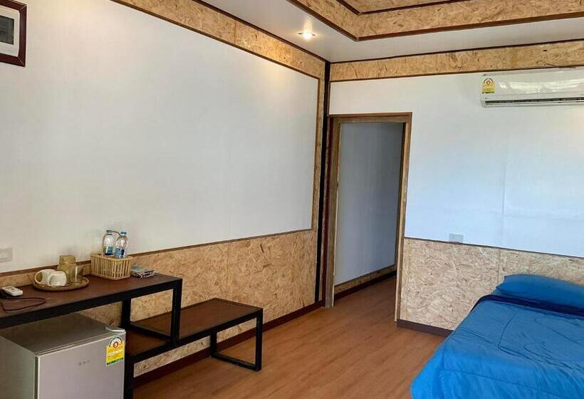 پانسیون Sunrise House