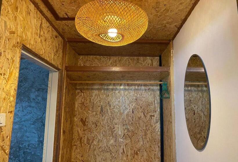 پانسیون Sunrise House