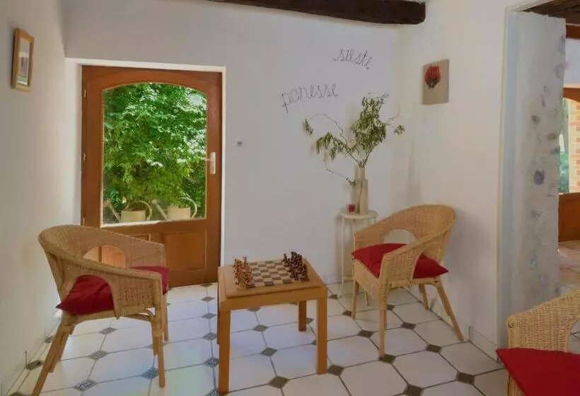 ペンション Le Clos Du Piheux