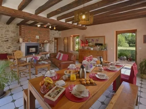 ペンション Le Clos Du Piheux