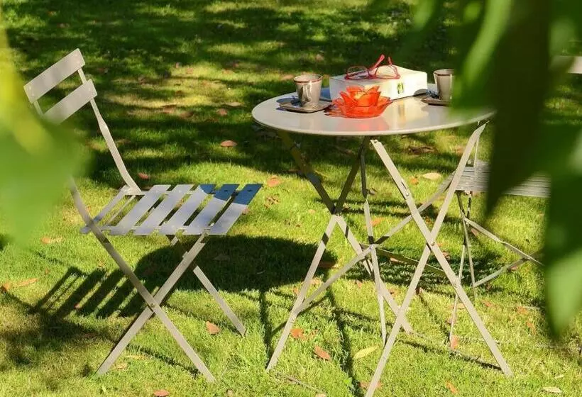 ペンション Le Clos Du Piheux