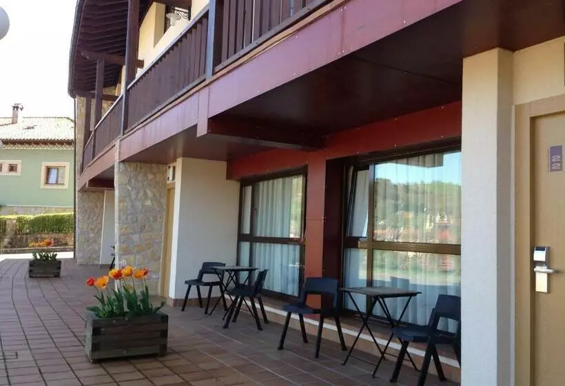 Apartamentos Aldea Del Puente